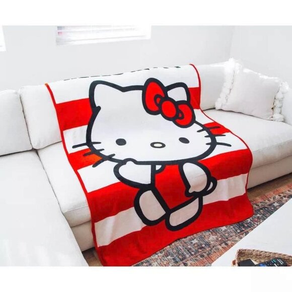 Hello Kitty Silky Soft Throw/Blanket - Picture 1 of 2